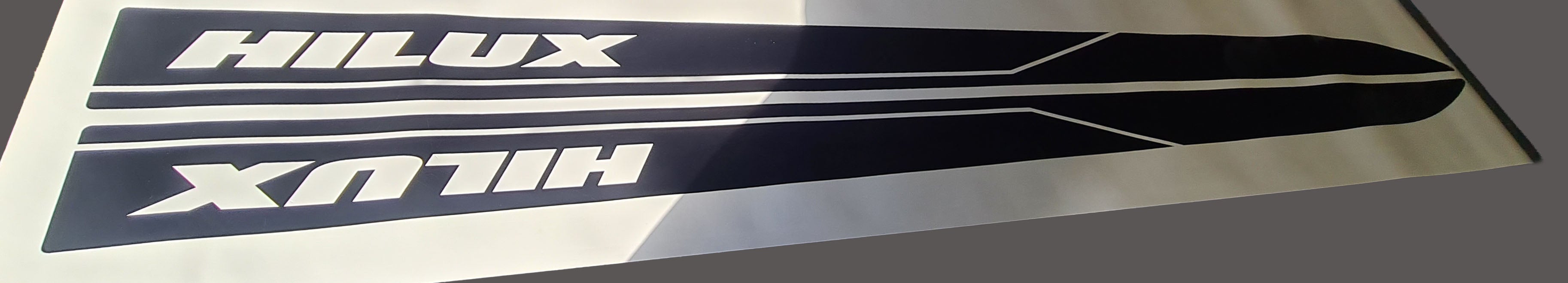 Toyota Hilux (Side Sill Decals)